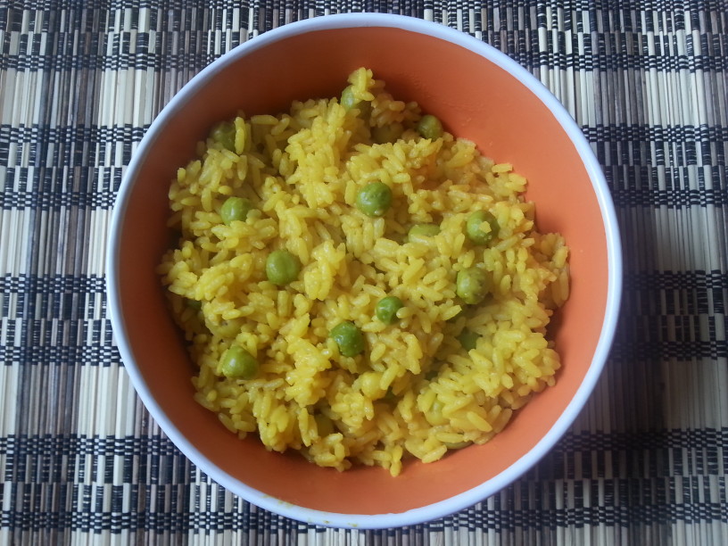 Indijski riž s karijem