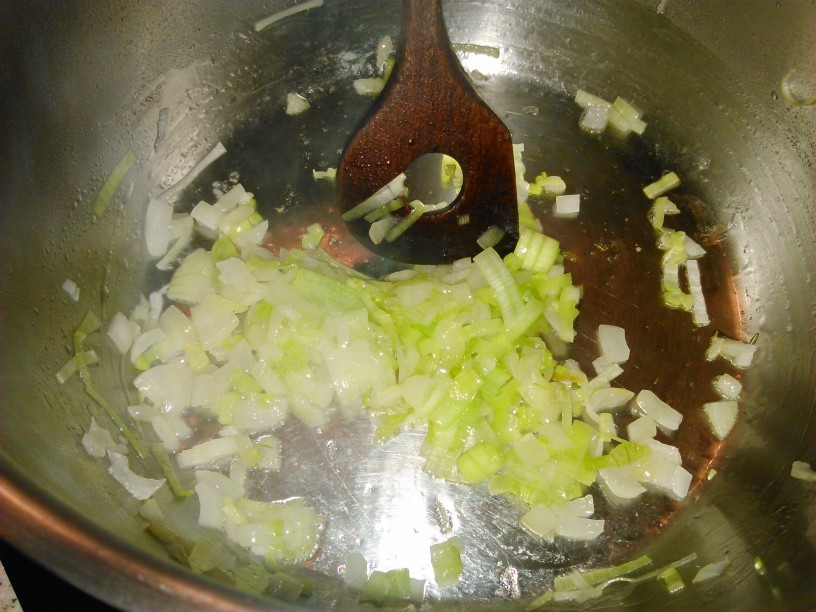 zelenjavna-minestra-s-cmocki (7)