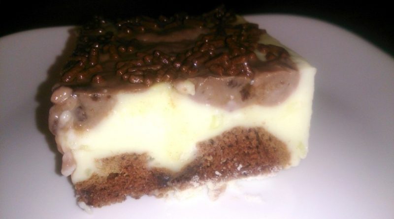 Božanski čokoladno-vanilijin kolač