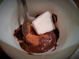 Marcipanove-kroglice-s-cokolado-5