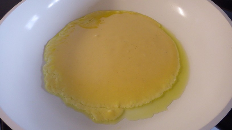 polnjena-sirova-omleta-2