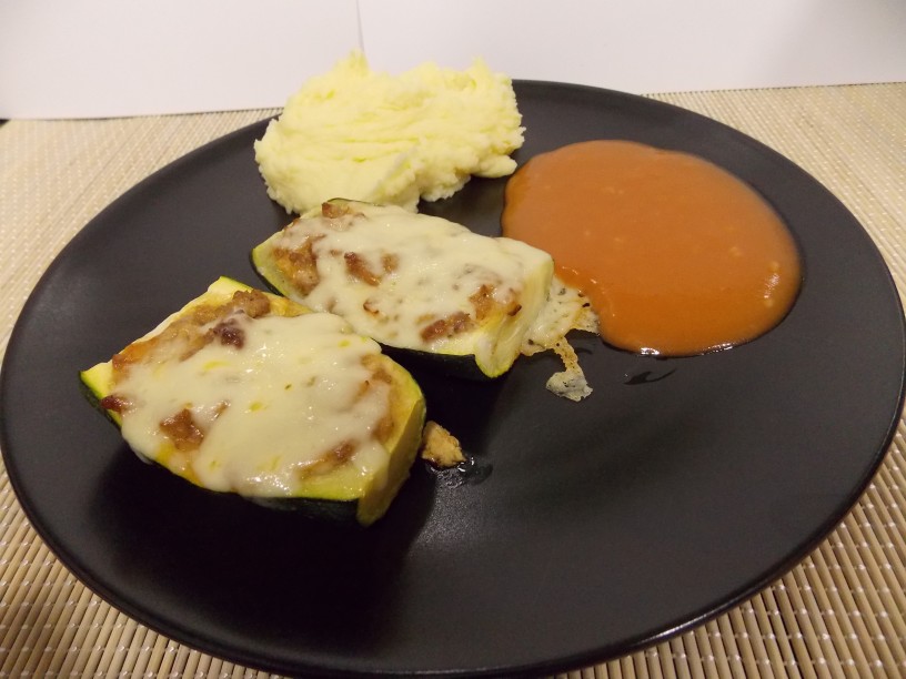 Slastne bučke z mletim mesom