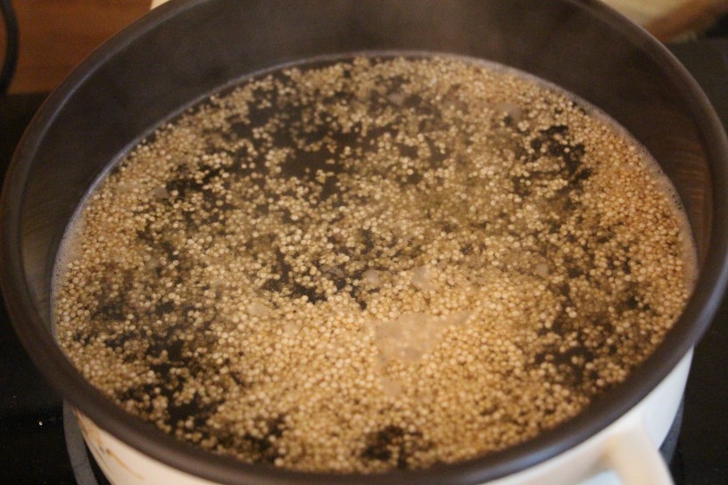 Kvinojina zelenjavna pita s hrustljavo podlago in mehko skorjico (6)