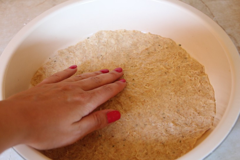 Kvinojina zelenjavna pita s hrustljavo podlago in mehko skorjico (8)