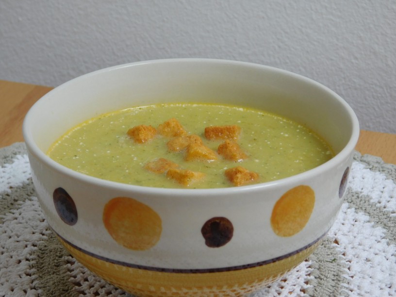 korenckovo-brokolijeva-juha-9