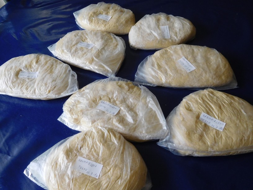 Tradicionalno krompirjevo testo za svaljke ali cmoke