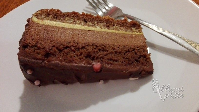 vanilijevo-cokoladna-torta