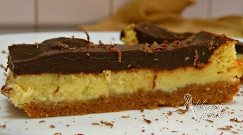 odlicne-cheesecake-rezine-s-cokoladnim-prelivom