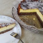 skutina torta z makom in mandlji