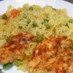 zelenjavni-riz-s-piscancem-iz-pecice