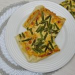 Špargljeva pita z listnatim testom