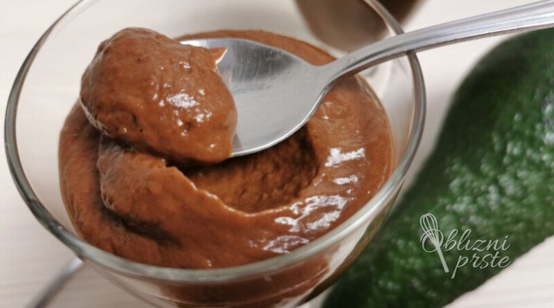 Čokoladna avokadova krema (mousse)