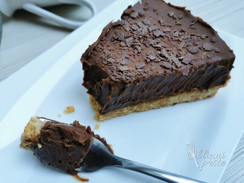 Čokoladno kavna tortica brez peke