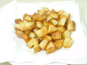 Pečen krompir v koščkih za začetnike