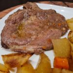 Najmehkejsi in socen svinjski vrat iz pecice