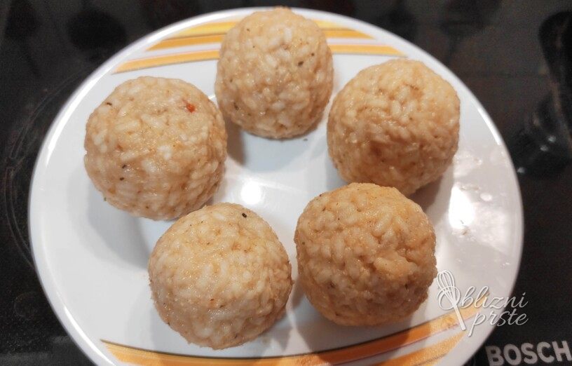 Arančini - polnjene riževe kroglice