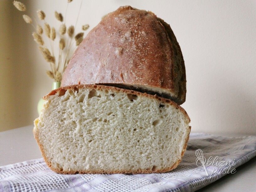 Odličen domač kruh