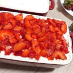Preprost jagodni tiramisu