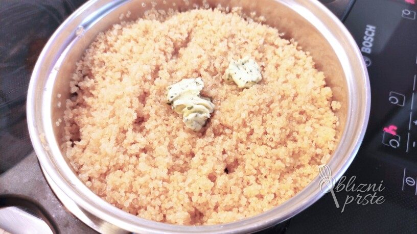Kvinoja kot priloga