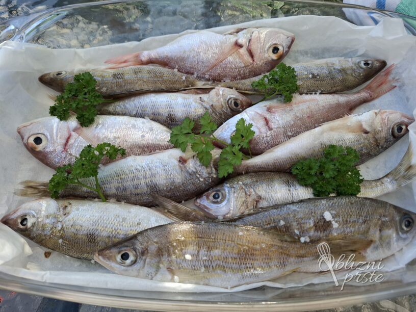 Enostavno pečenje rib v pečici