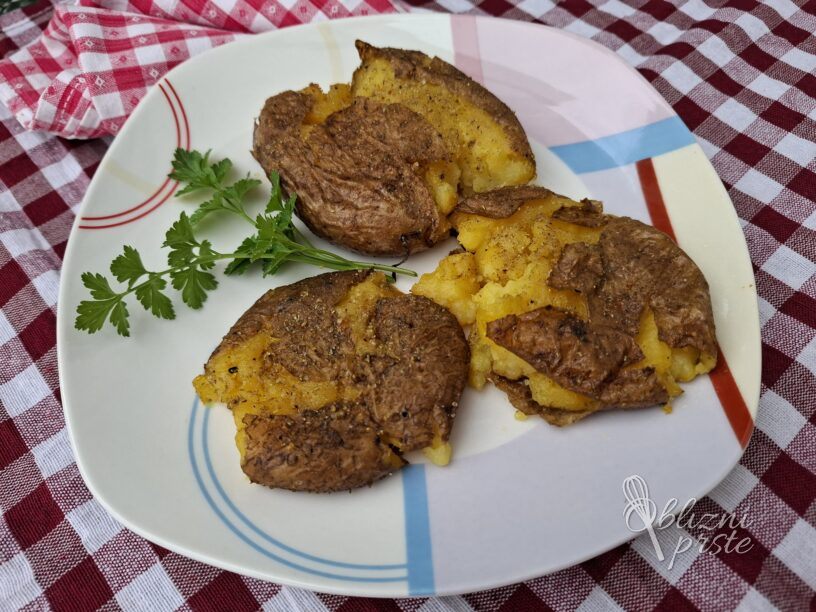Krompir, ki je obnorel internet (Smashed Potatoes)