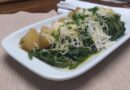 Kuhani hmeljevi vršički s krompirjem in parmezanom