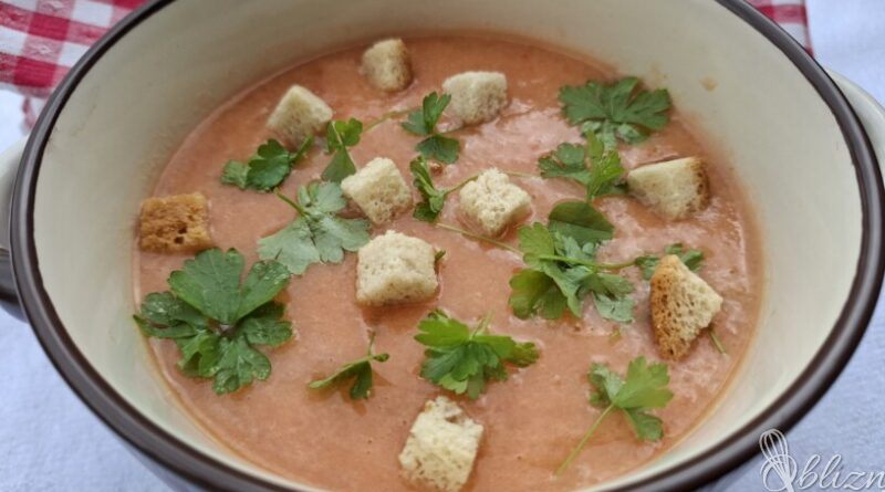 Gazpacho, poletna hladna presna juha