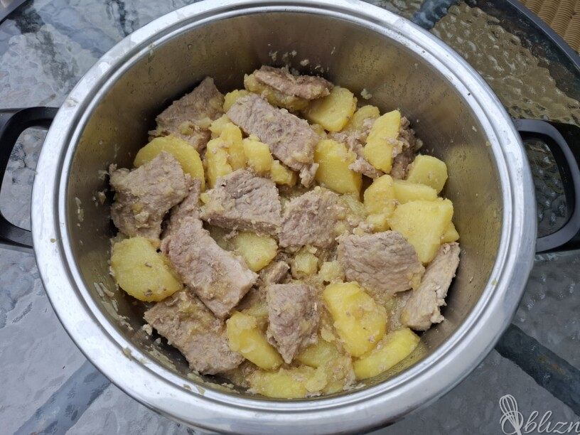 Tirolski praženec (nemško Tiroler Gröstl)